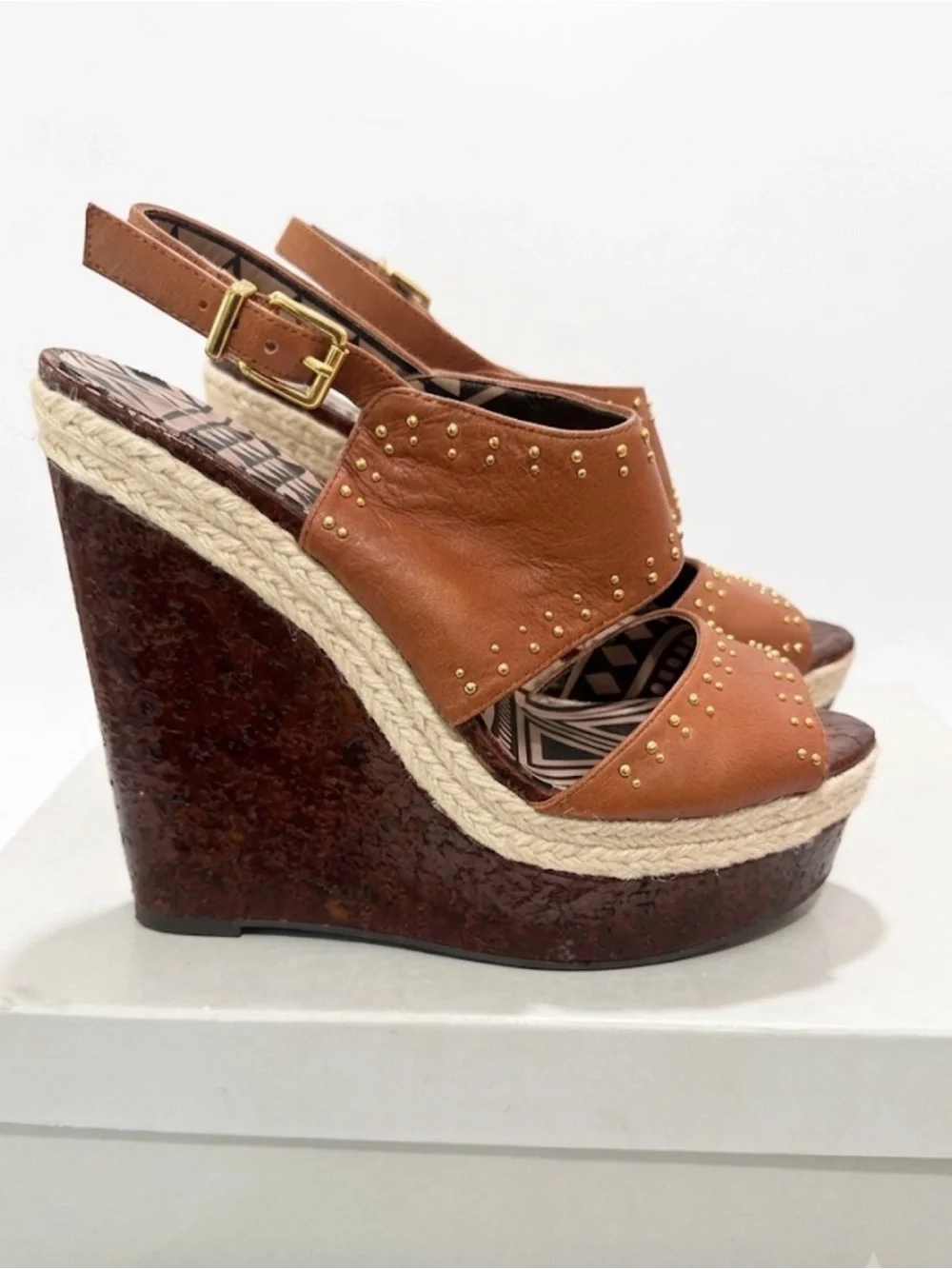 N/A brown leather